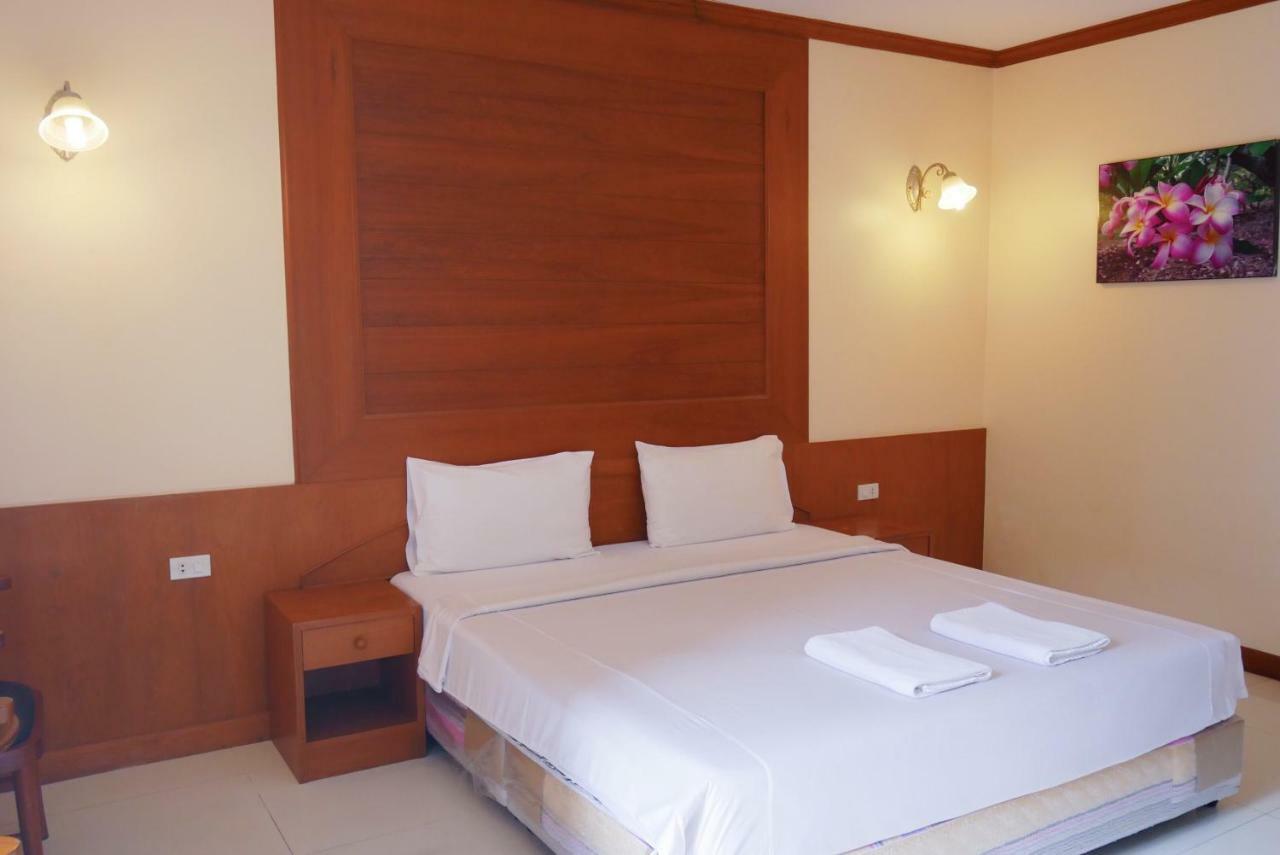 Baan Jpn Hotel Hua Hin Exterior foto